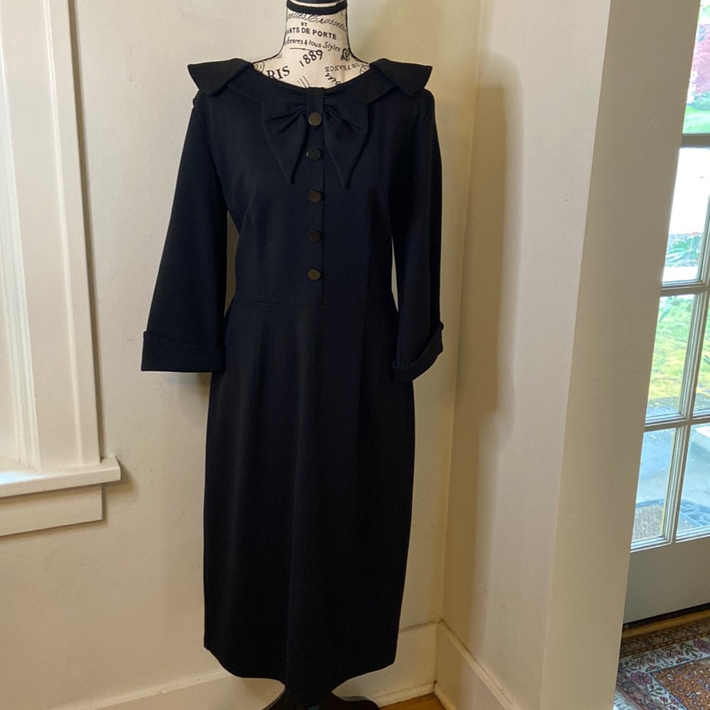 Sleek Black 40’s Dress